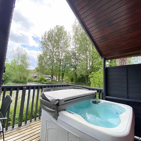 Villa Otter 4 Hot Tub - Huntersmoon-Warminster-Bath-Salisbury Extérieur photo