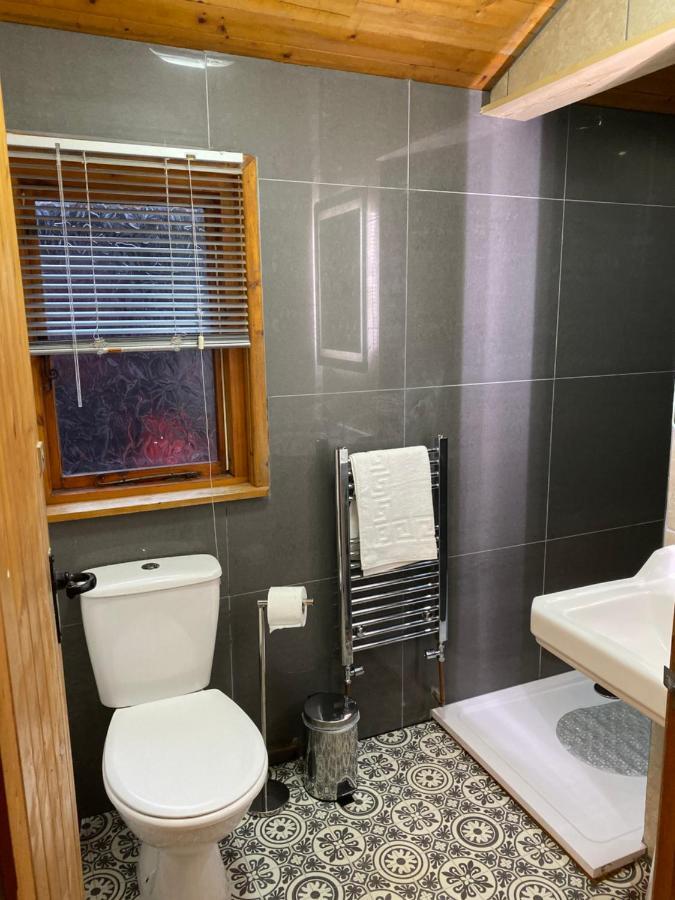 Villa Otter 4 Hot Tub - Huntersmoon-Warminster-Bath-Salisbury Extérieur photo